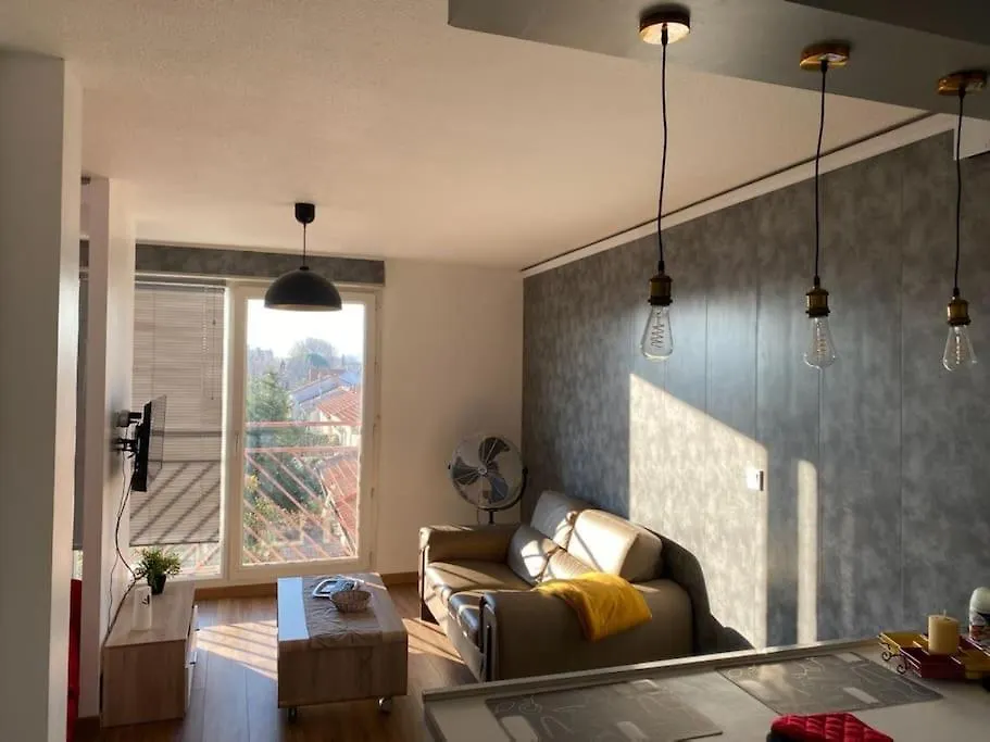 T2 Parking Prive 100 M Remparts Gare 10Mn A Pieds Apartment Avignon