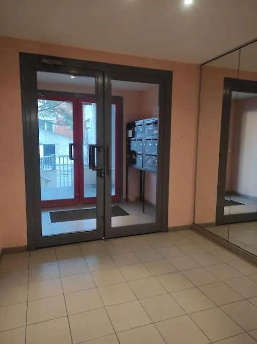 T2 Parking Prive 100 M Remparts Gare 10Mn A Pieds Διαμέρισμα Αβινιόν 0*,  Γαλλία
